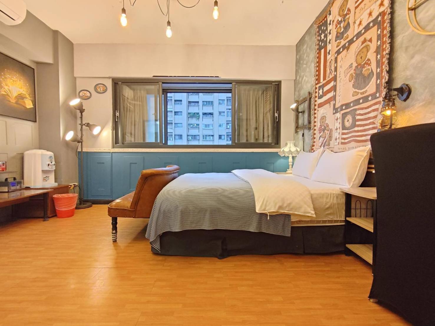 Hotel 一中喵喵 有統編收據 Taichung Esterno foto