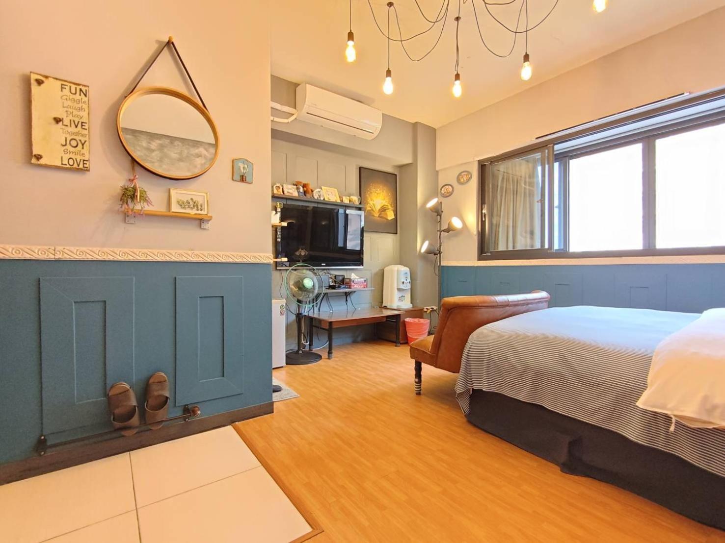 Hotel 一中喵喵 有統編收據 Taichung Esterno foto