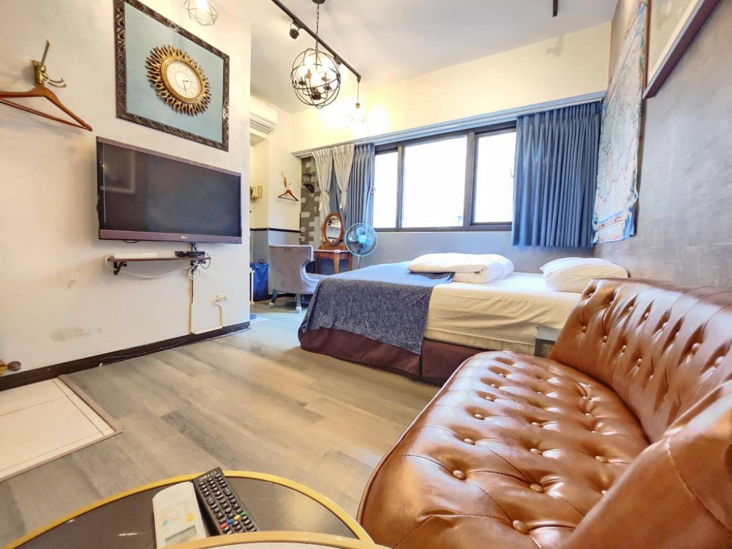 Hotel 一中喵喵 有統編收據 Taichung Esterno foto