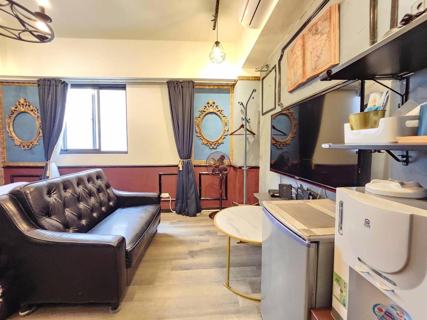 Hotel 一中喵喵 有統編收據 Taichung Esterno foto