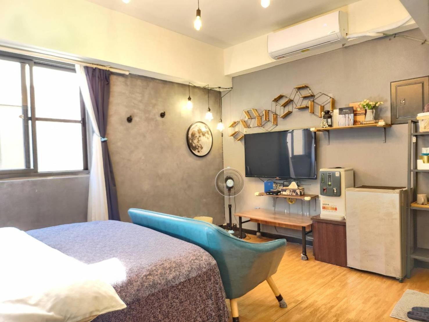 Hotel 一中喵喵 有統編收據 Taichung Esterno foto